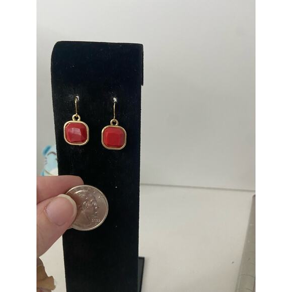 rounded square earrings gold tone - Picture 4 of 4